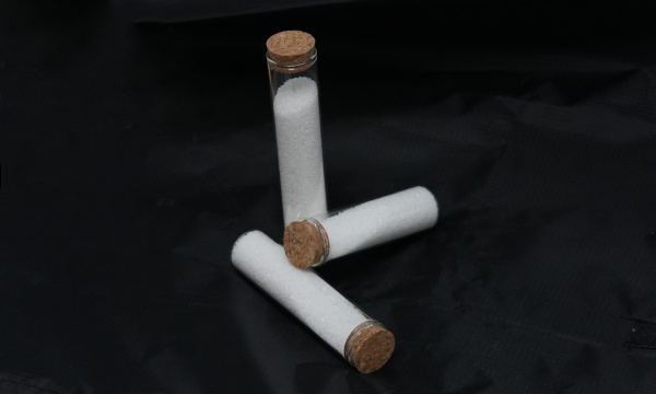 如何選擇優(yōu)質(zhì)的氧化鋯砂？