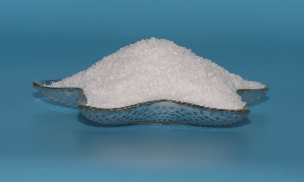 如何維護(hù)和保養(yǎng)白剛玉噴砂設(shè)備？