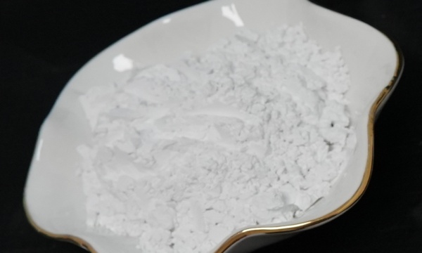 白剛玉在玻璃加工中的創(chuàng)新應用